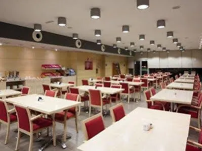 Ξενοδοχείο Girona 3 3*