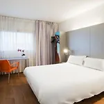 Girona 3 Hotel 3*