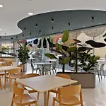 Hotel Girona 3 Salt