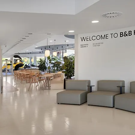 Hotell Girona 3 3*