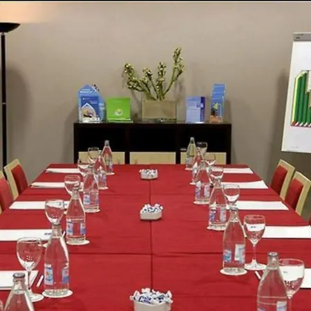 Girona 3 Hotell 3*