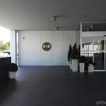 Girona 3 Hotell 3*