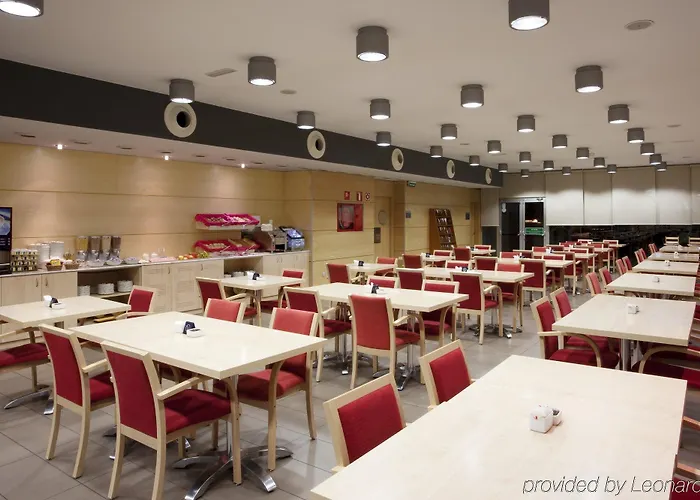 Hotel Girona 3 3*