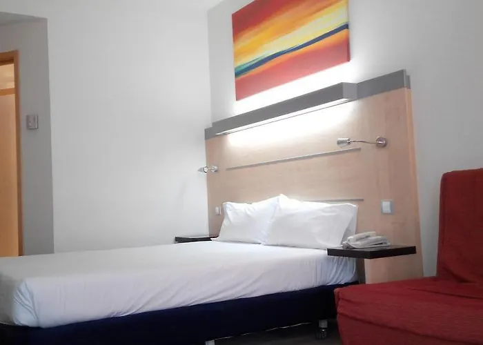 Hotel Girona 3