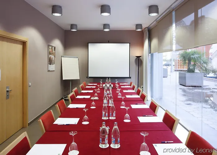 Girona 3 Hotel 3*