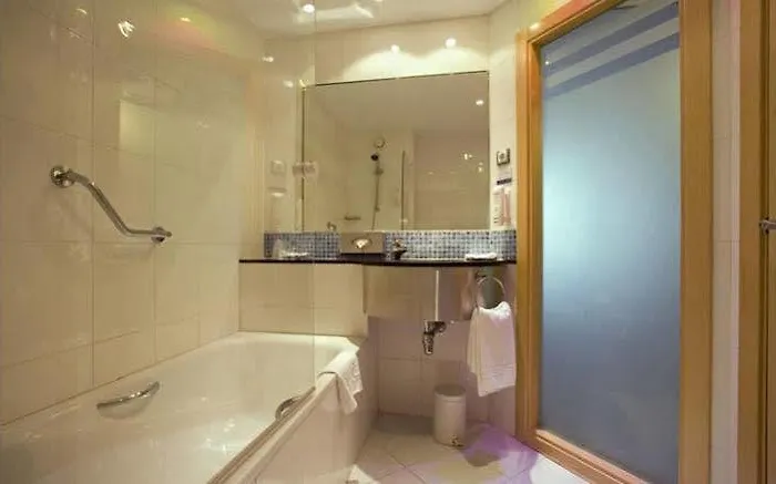 Girona 3 Hotel 3*